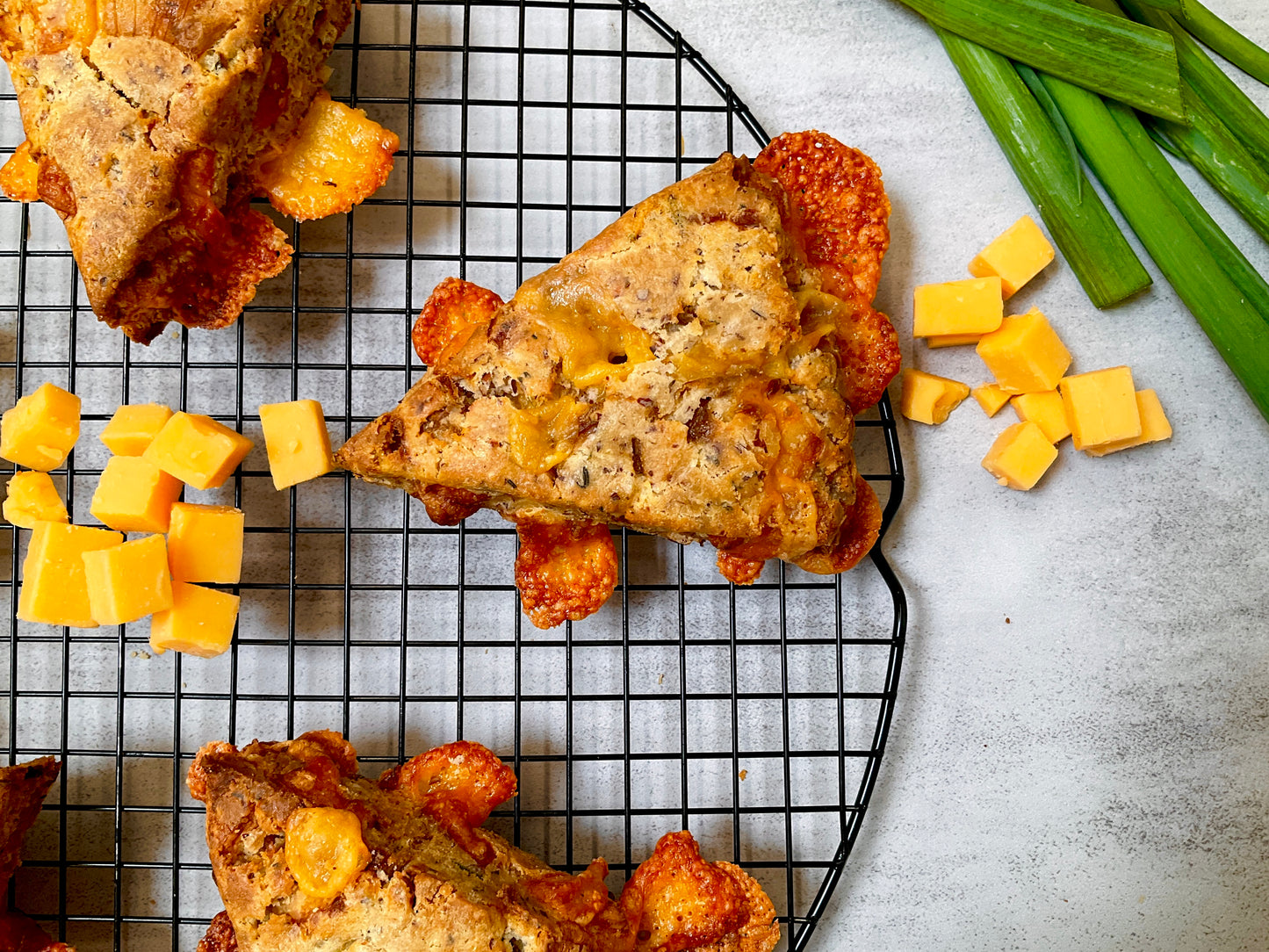 Cheddar Almond Scone - 2pk
