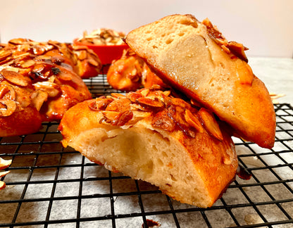 Bear Claw - 4pk